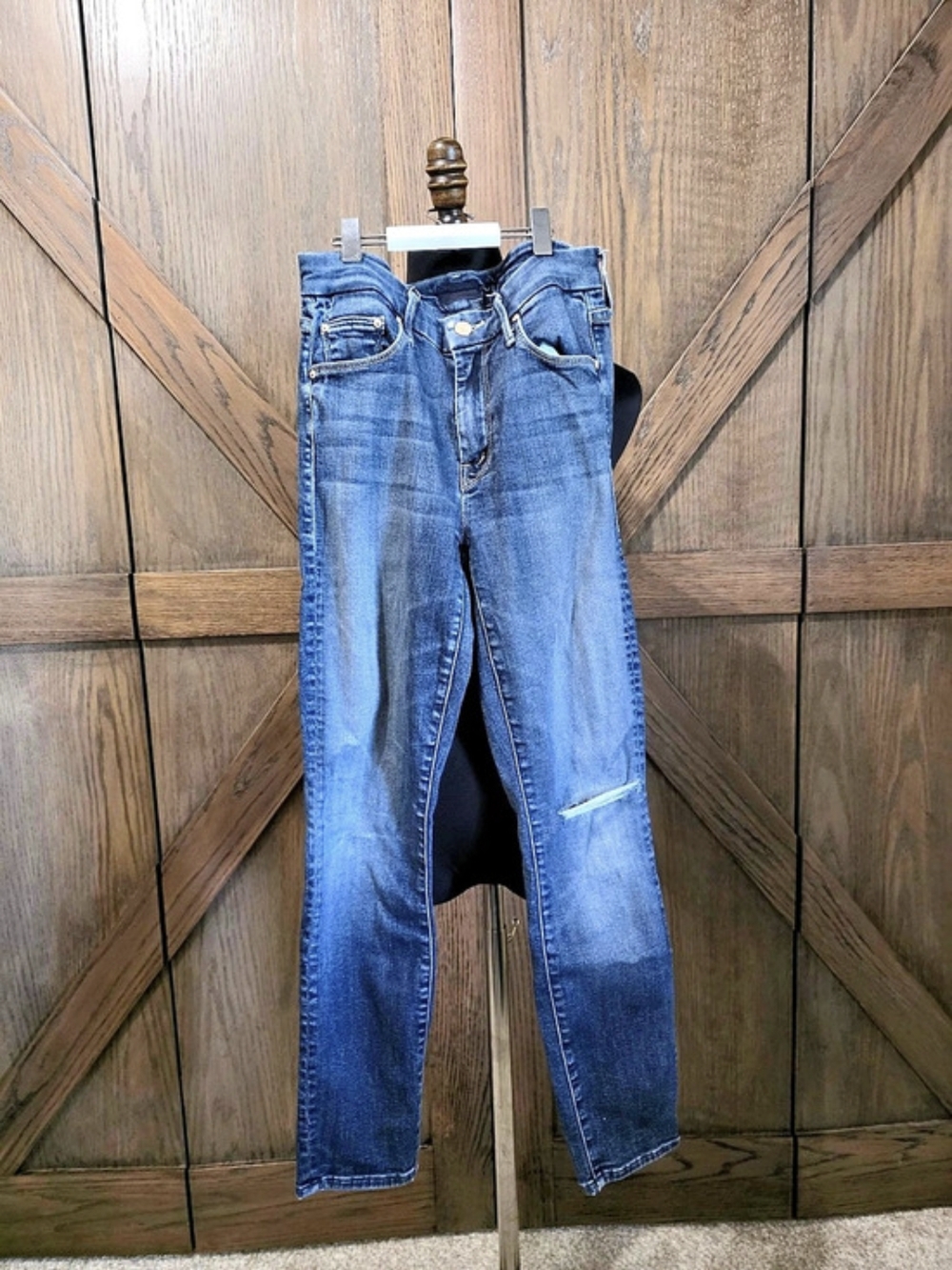 Mother The Looker Crop On The Edge Straight Leg Jeans